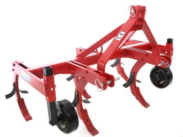 Landbouwwoeler op AgriEuro tractor serie 170 type Romagna met 5 tanden
